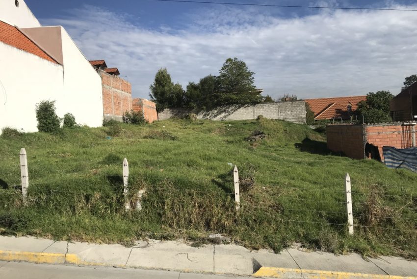 4Terrenos URB.LA AURORA