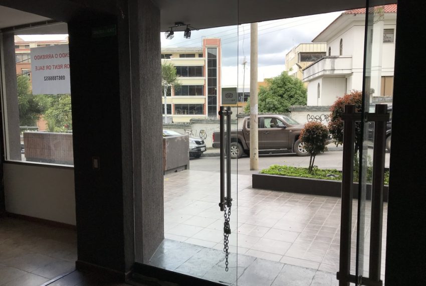 16Local Comercial Zona Rosa