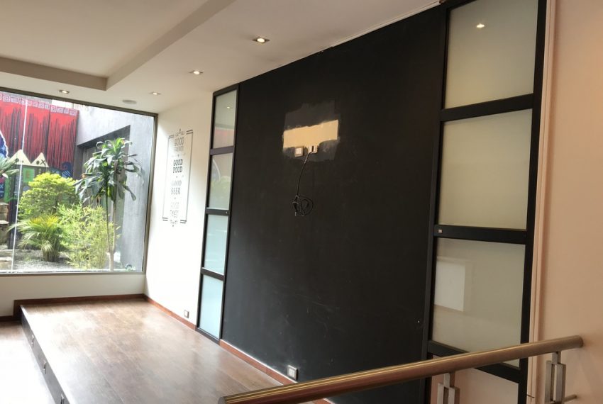 8Local Comercial Zona Rosa