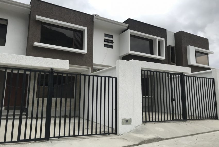 01Casas Ucubamba